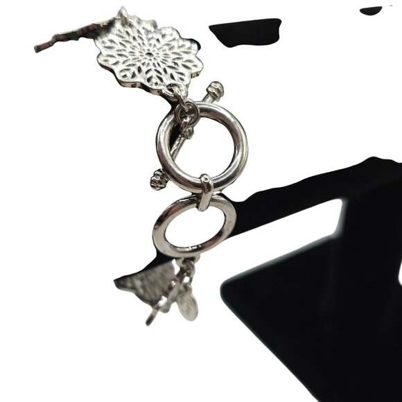 Cookie Lee Silver Toned Snowflake Charm Stmt Winter Boho Chic Modern Bracelet - Picture 6 of 11